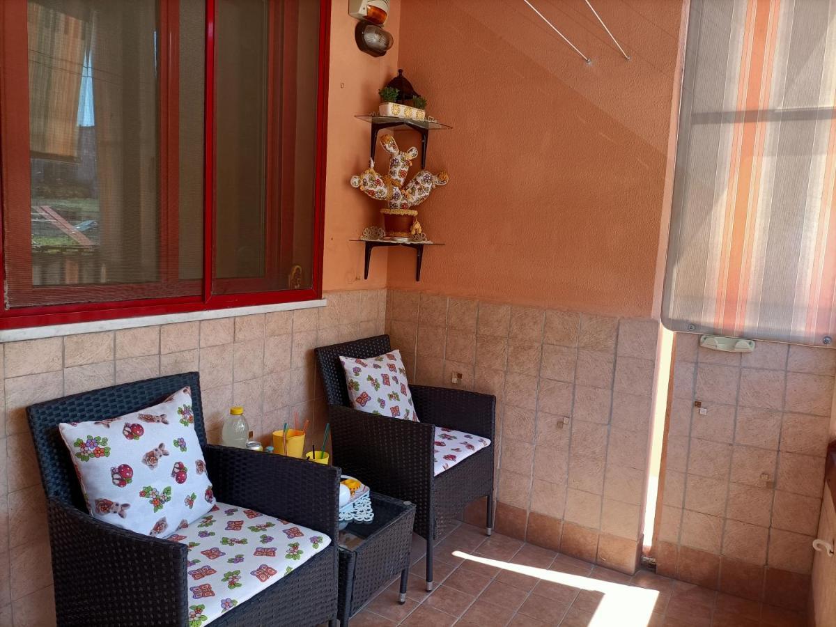 דירות ג'יארה Casa Esemes מראה חיצוני תמונה
