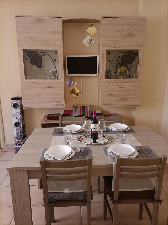 דירות ג'יארה Casa Esemes מראה חיצוני תמונה